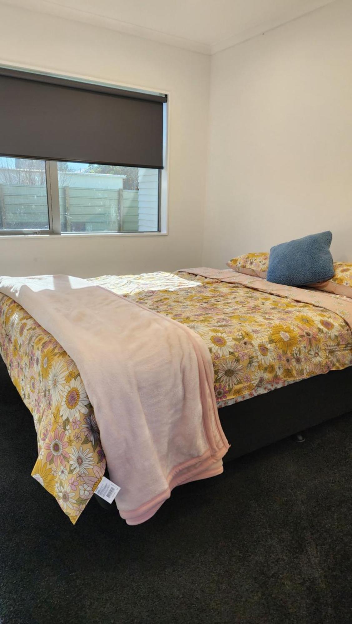 Oaktree Entire Holiday Home, Sleeps 8 To12 Rotorua Kültér fotó