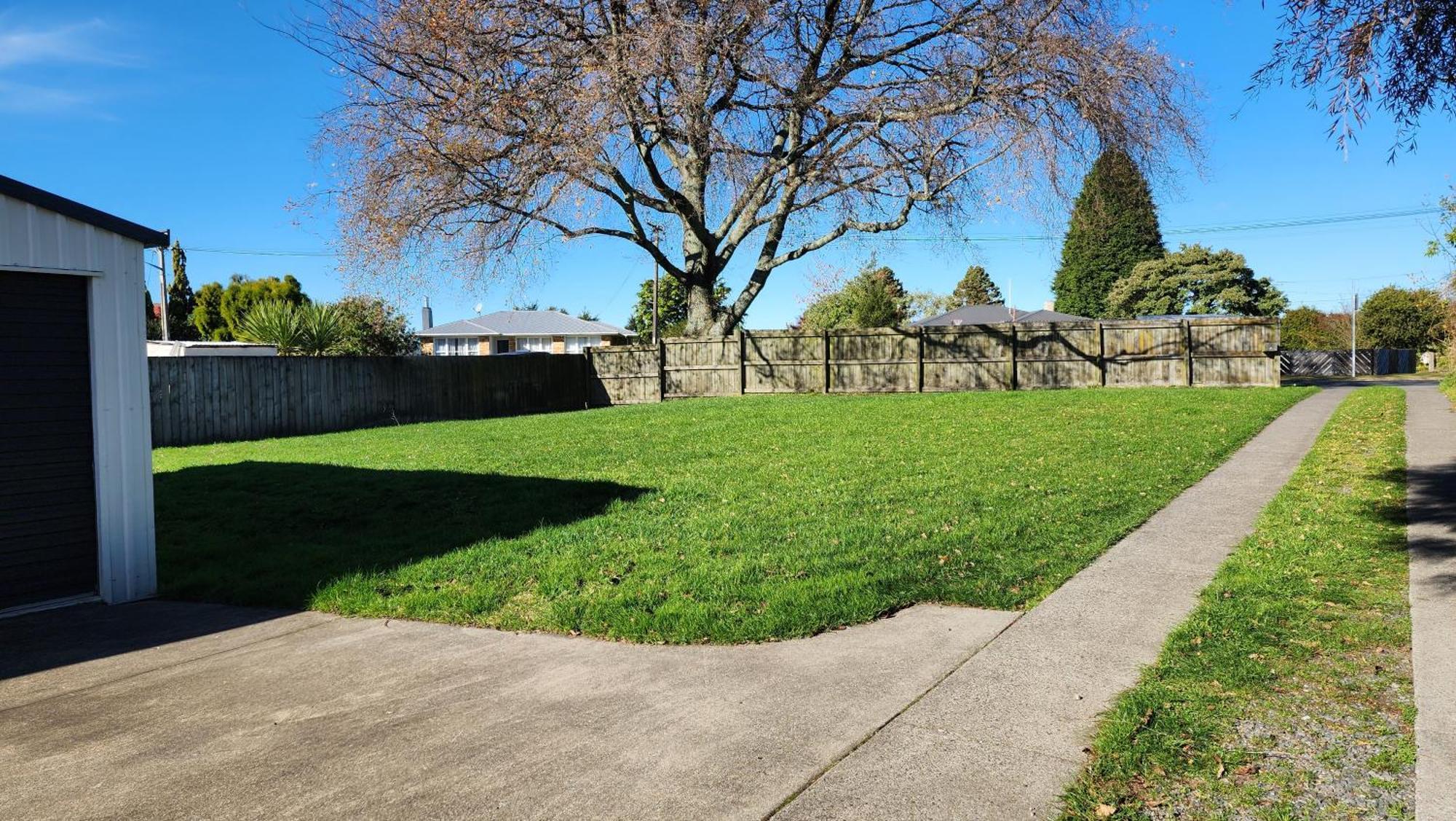 Oaktree Entire Holiday Home, Sleeps 8 To12 Rotorua Kültér fotó