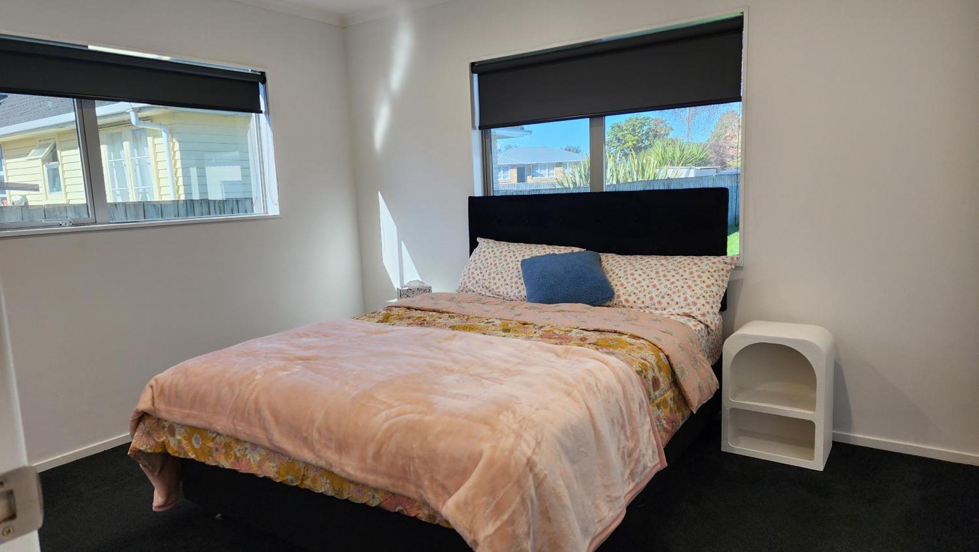 Oaktree Entire Holiday Home, Sleeps 8 To12 Rotorua Kültér fotó